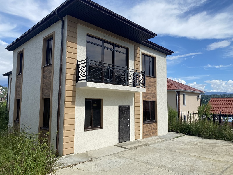 Дом в коттеджном поселке