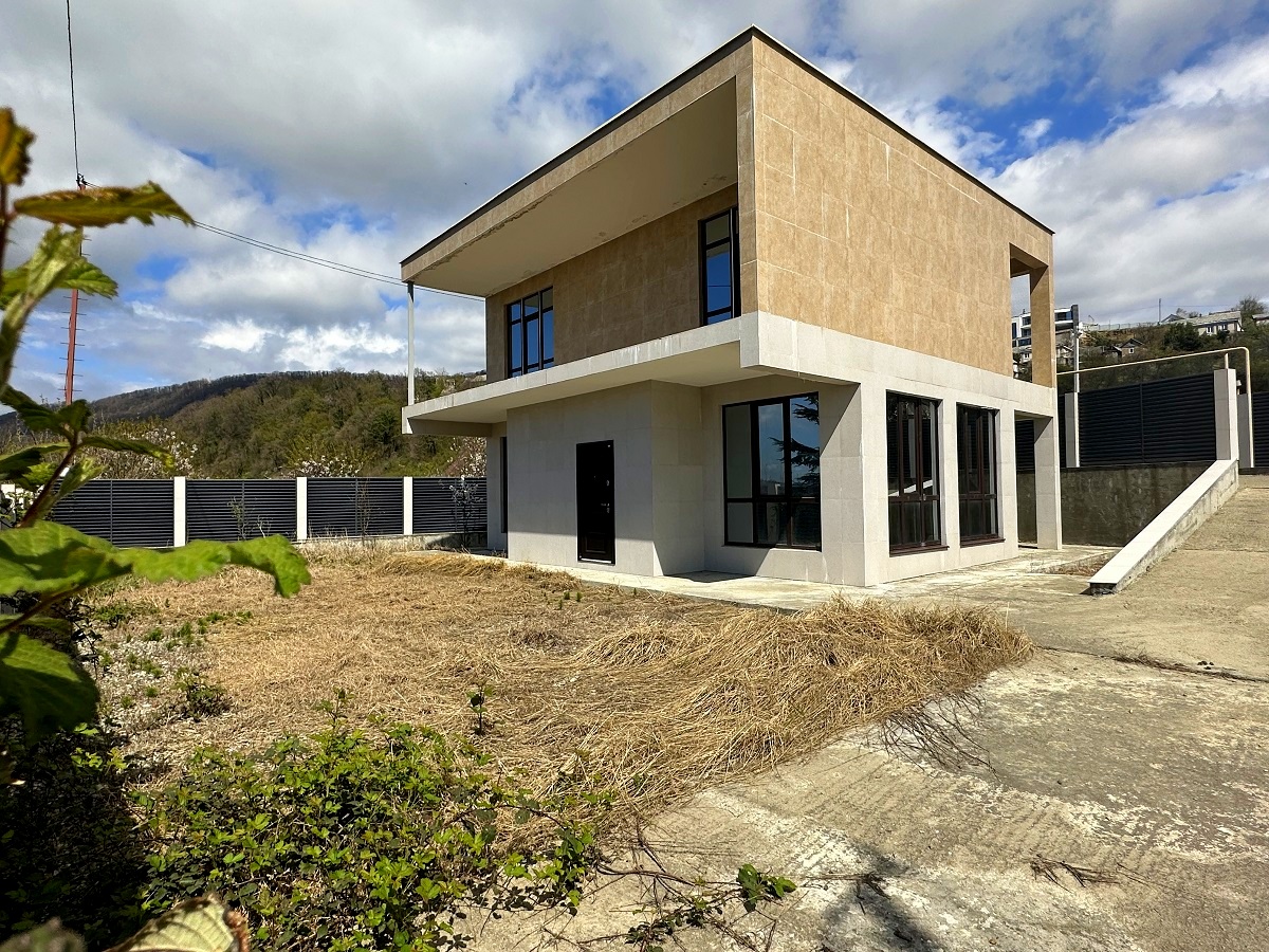 Новый дом  в черте города