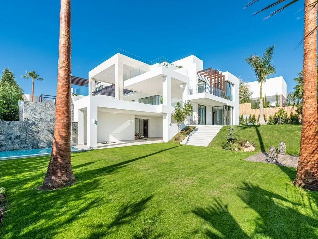 Элитная вилла, 380 кв.м.