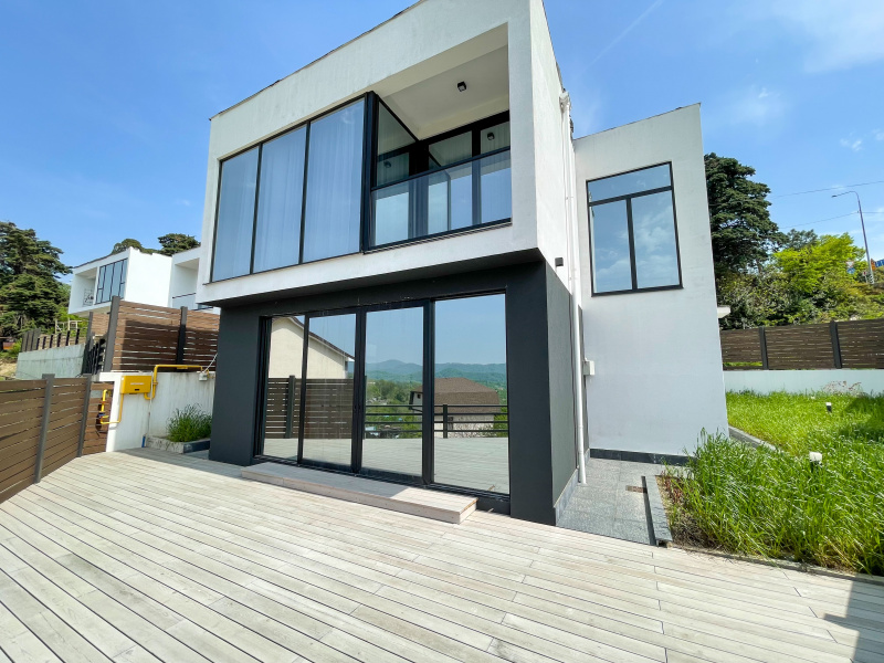 Дом с потрясающими видами