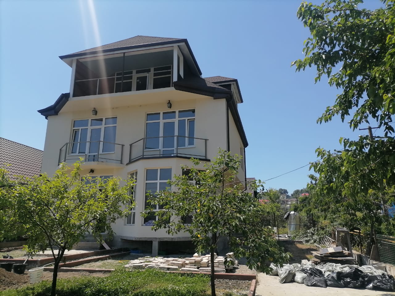 Дом с видом на Кавказские горы и долину