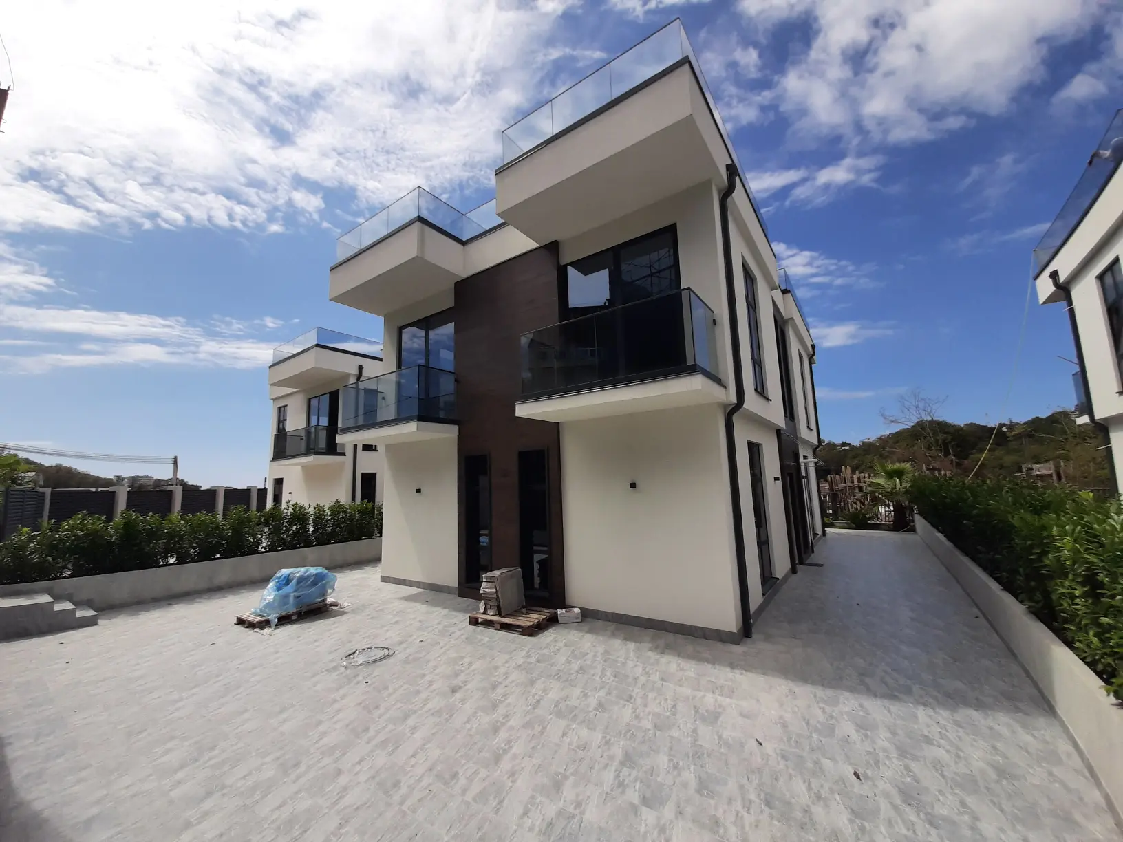 Коттедж в закрытом поселке