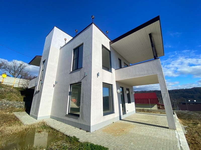 Новый дом с ремонтом