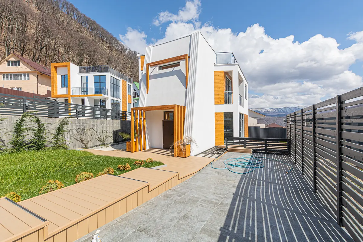 Дом в стиле модерн