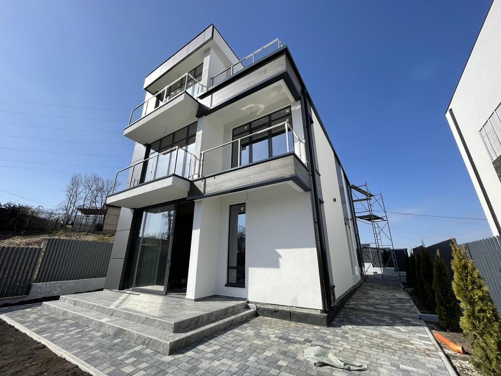 Дом в Стиле Хай-Тек