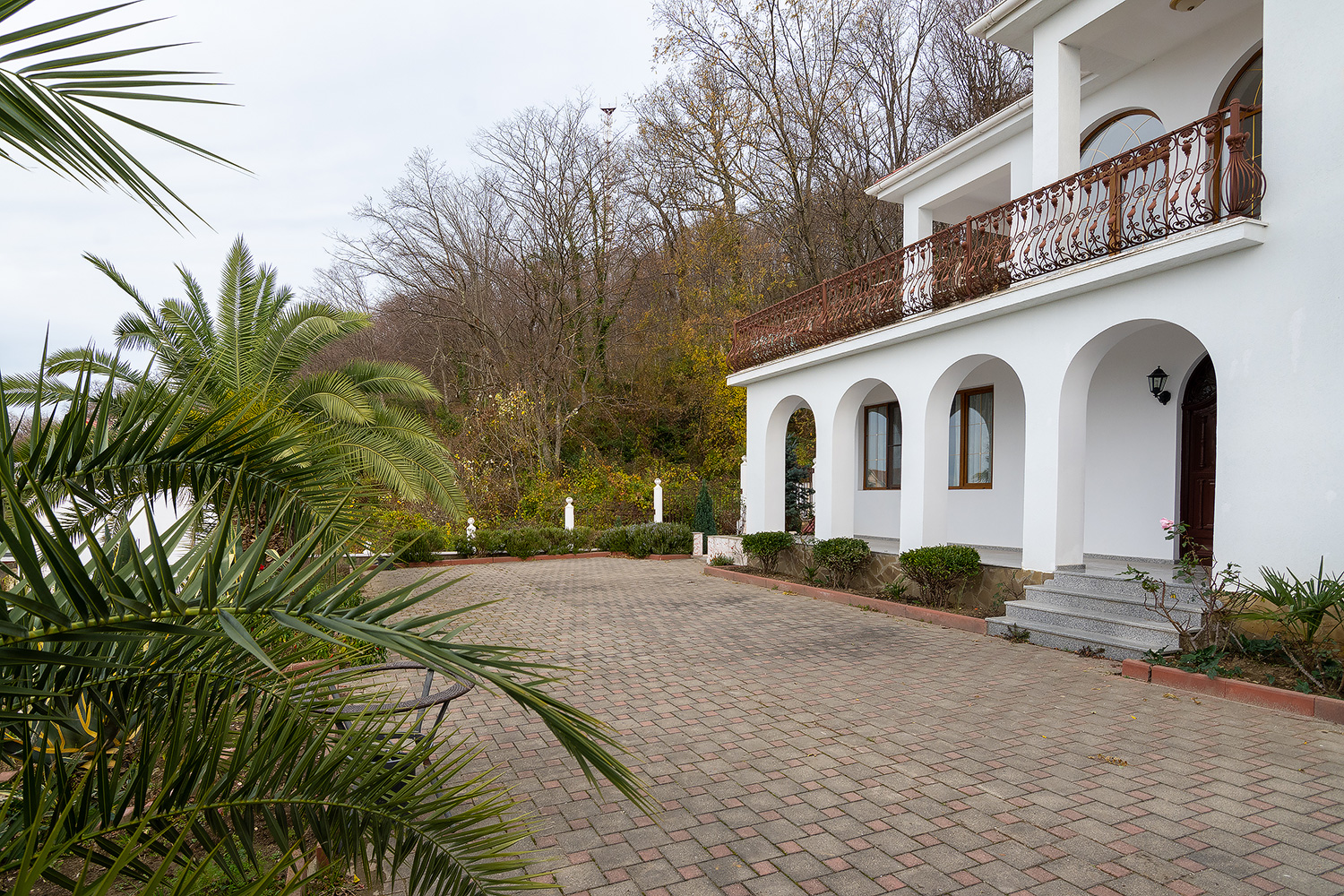 Дом в престижном районе