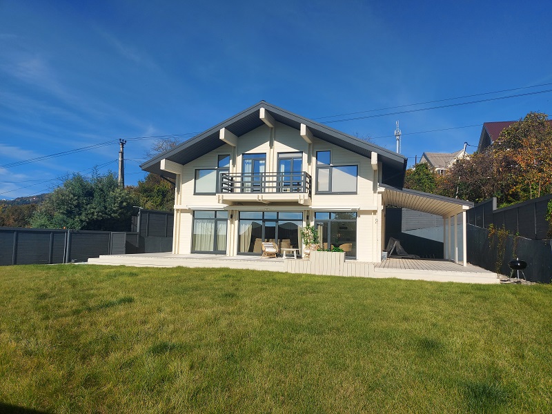 Дом в Альпийском стиле