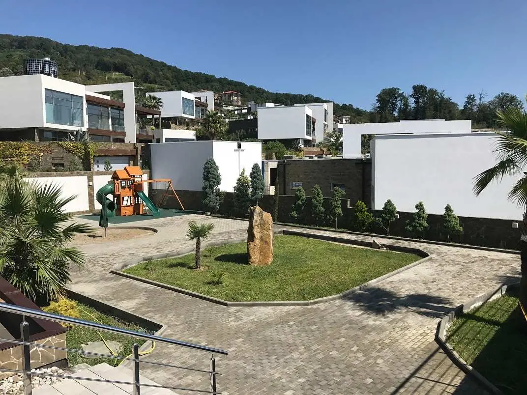 Дом в стиле Хайтек