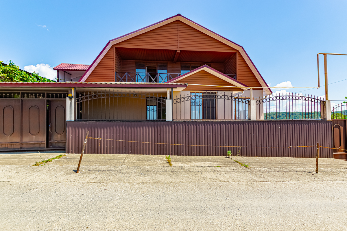 Уютный, светлый дом в классическом стиле