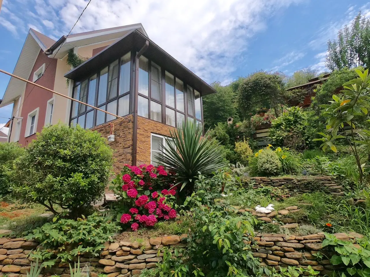 Уютный загородный комплекс 