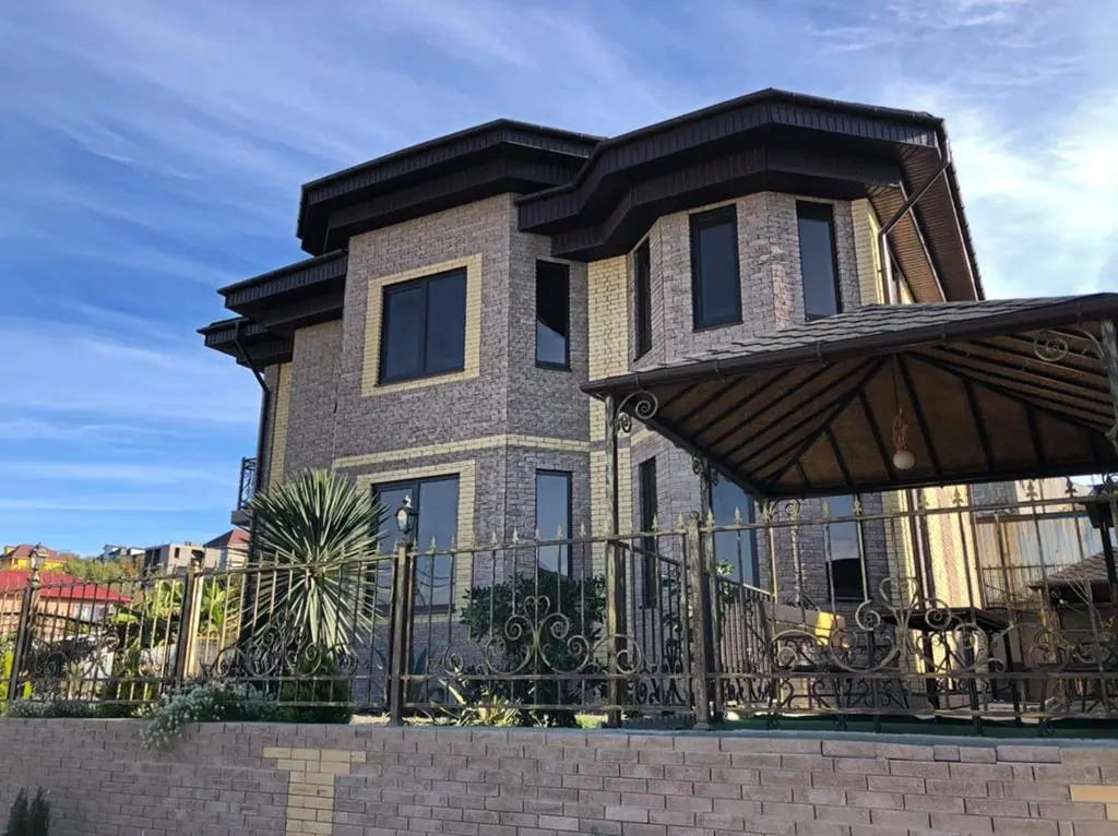 Таунхаус в Черешне 