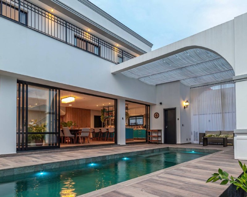 Вилла в Балийском стиле 