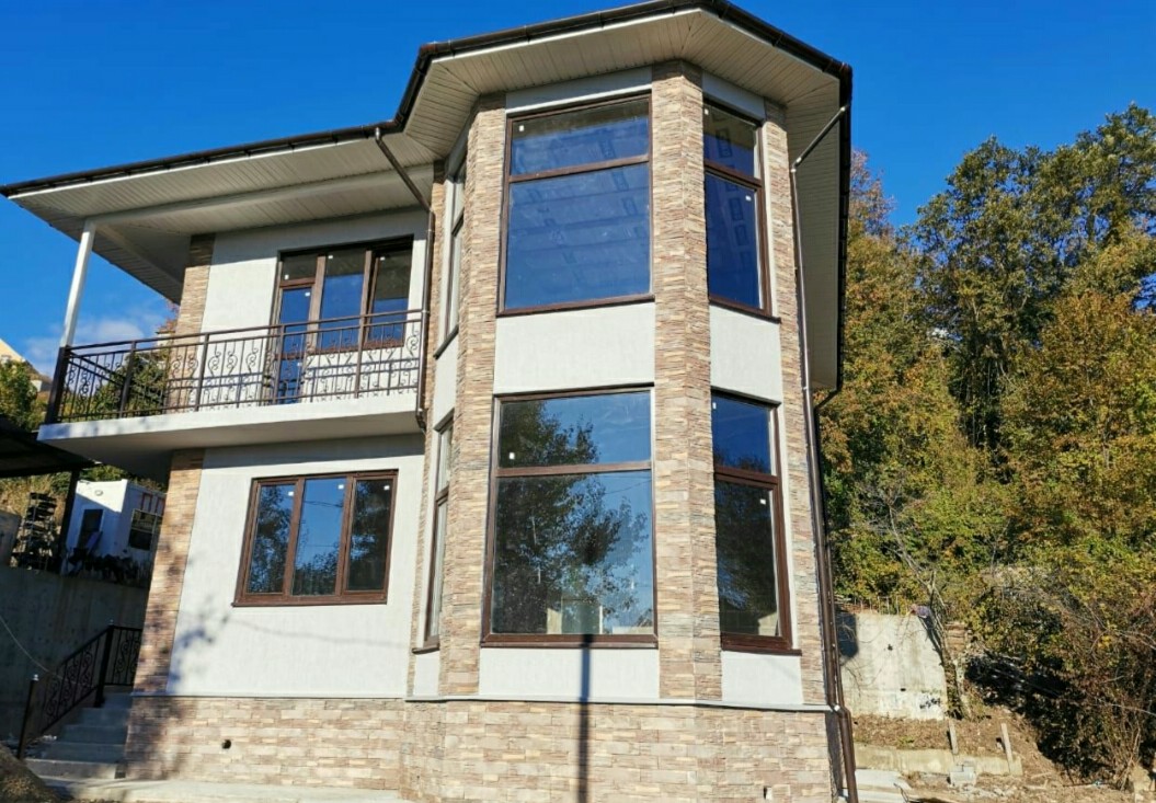 Дом в Сочи с видом на море