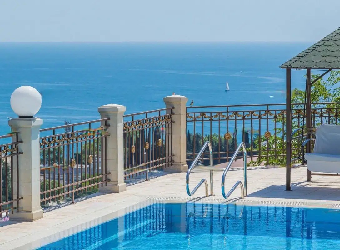 Вилла в срединземнаморском стиле