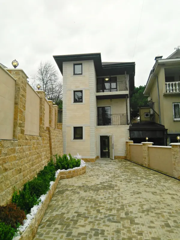 Элитный дом в центре Сочи