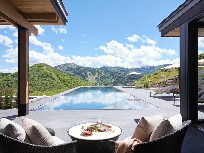 Коттедж с видом на Альпы 