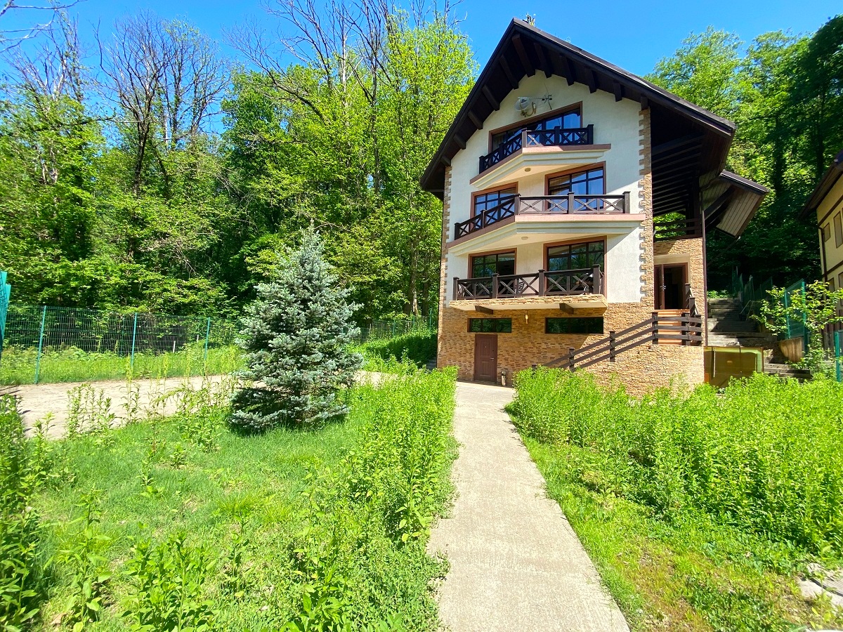 Дом в Красной Поляне