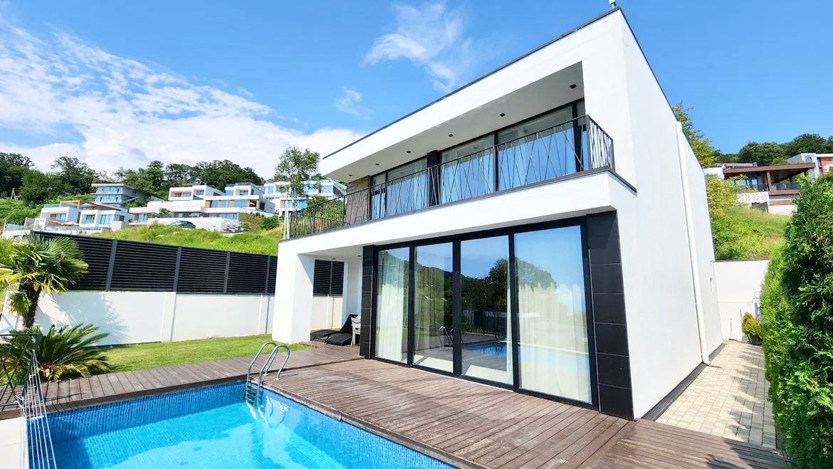 Хайтек Вилла с ремонтом 