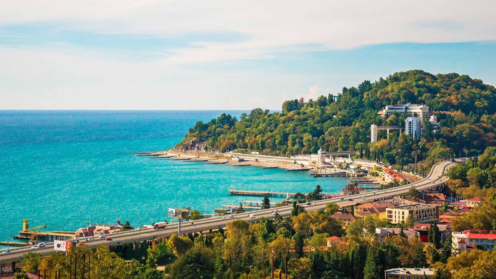 Дом на море в Сочи с участком