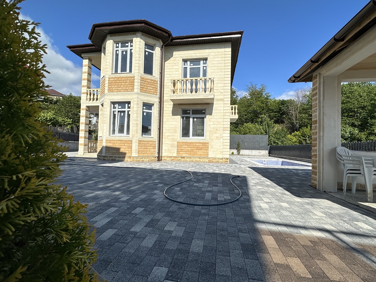 Дом с видом на море