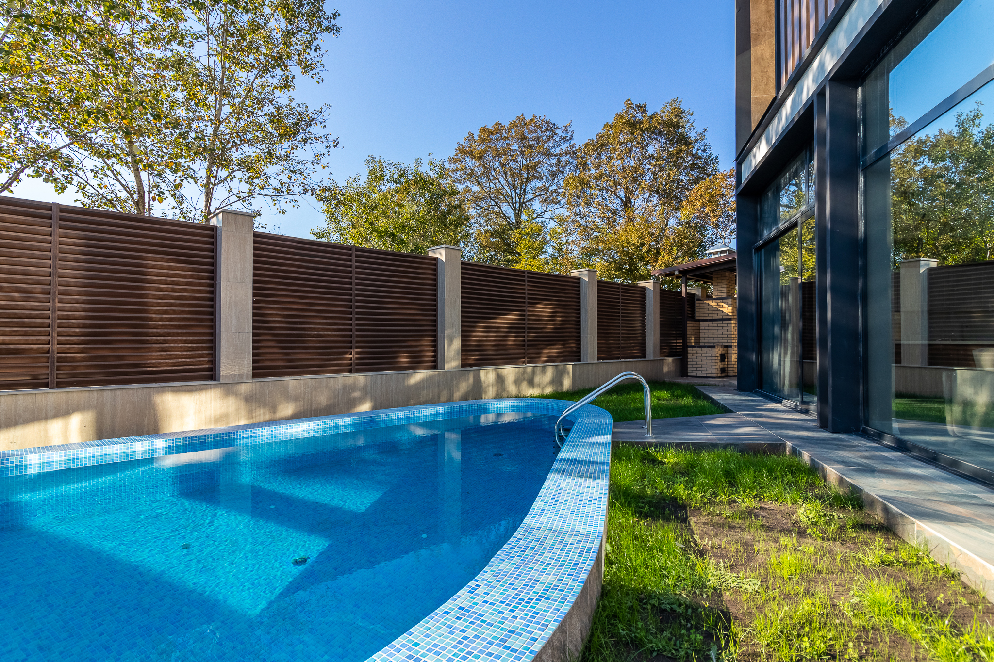 Дом с ремонтом в горах