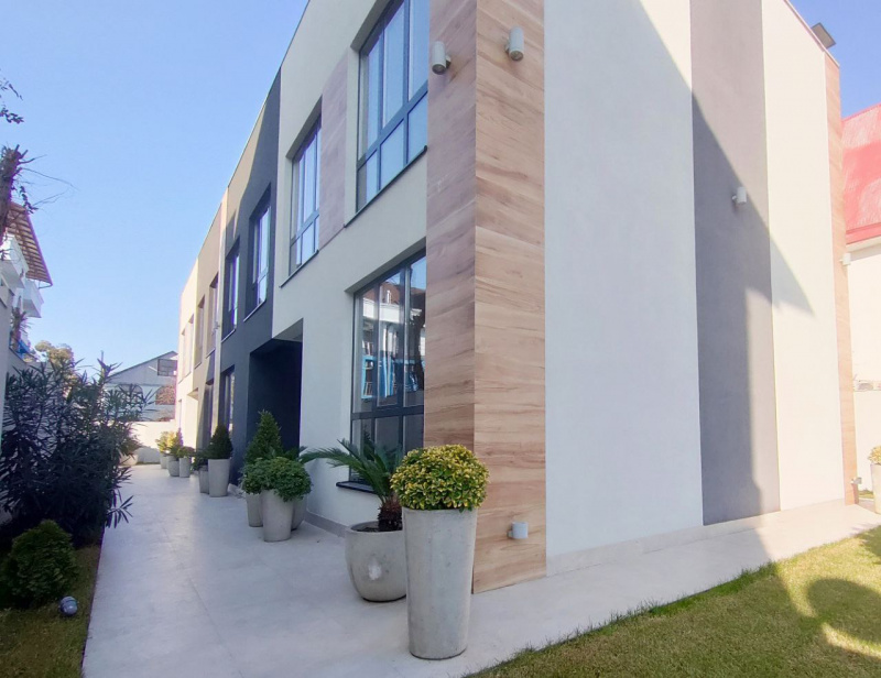 Хайтек таунхаус в Сириусе