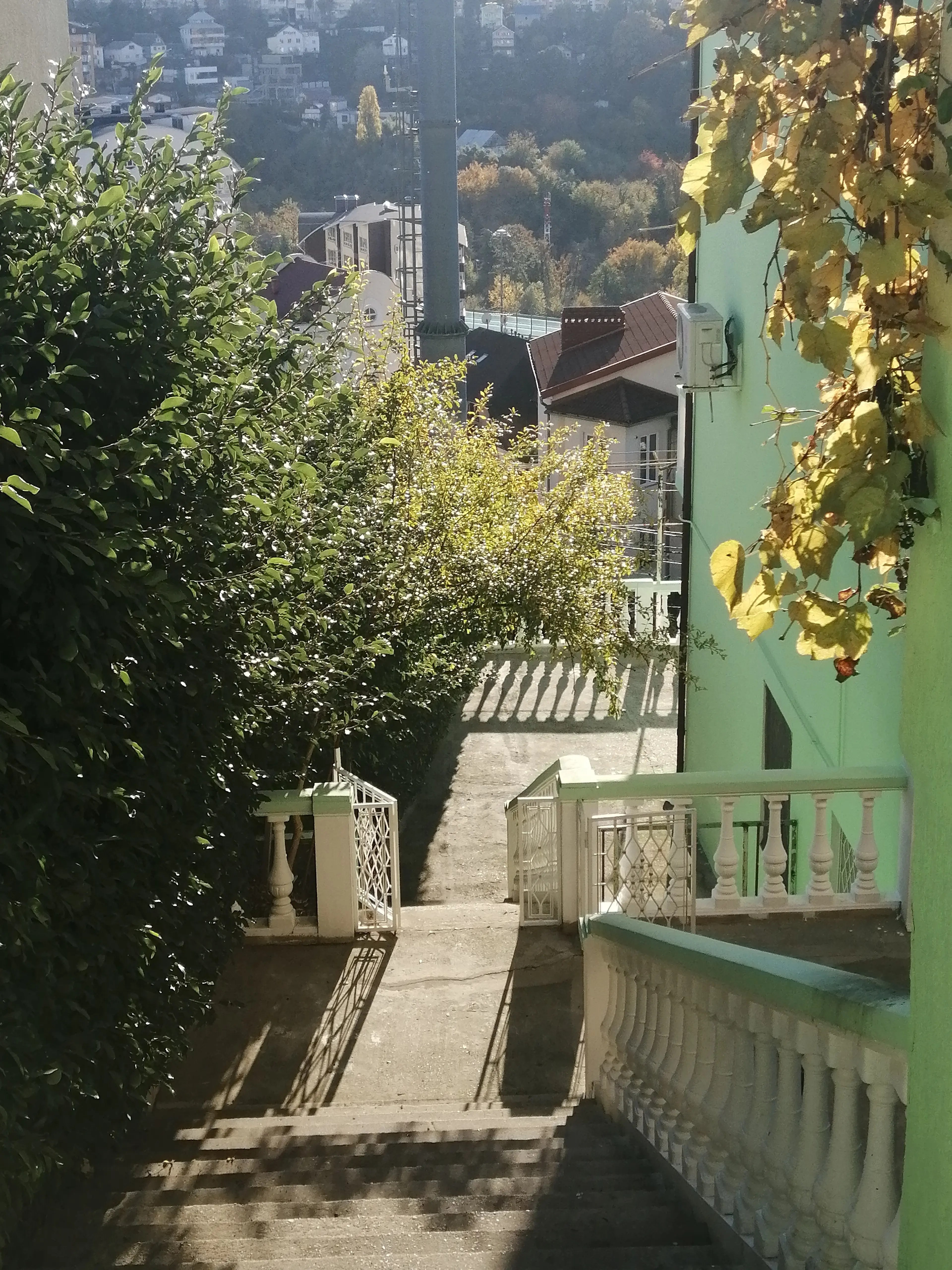 Дом в классическом стиле с видом на море 