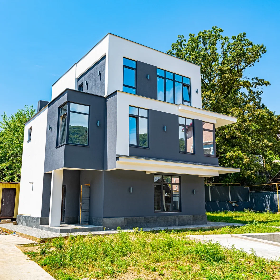 Дом недалеко от центра 