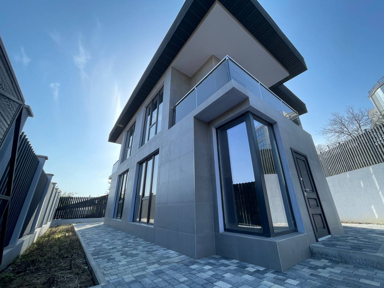 Современный домик в Сочи