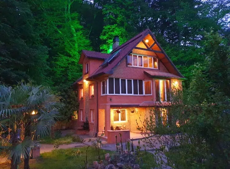 Продам коттедж 197 м2 в центре Сочи