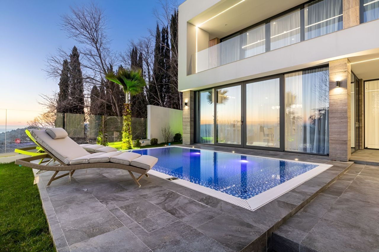 Дом с шикарным видом на море