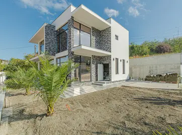 дом с видом на море