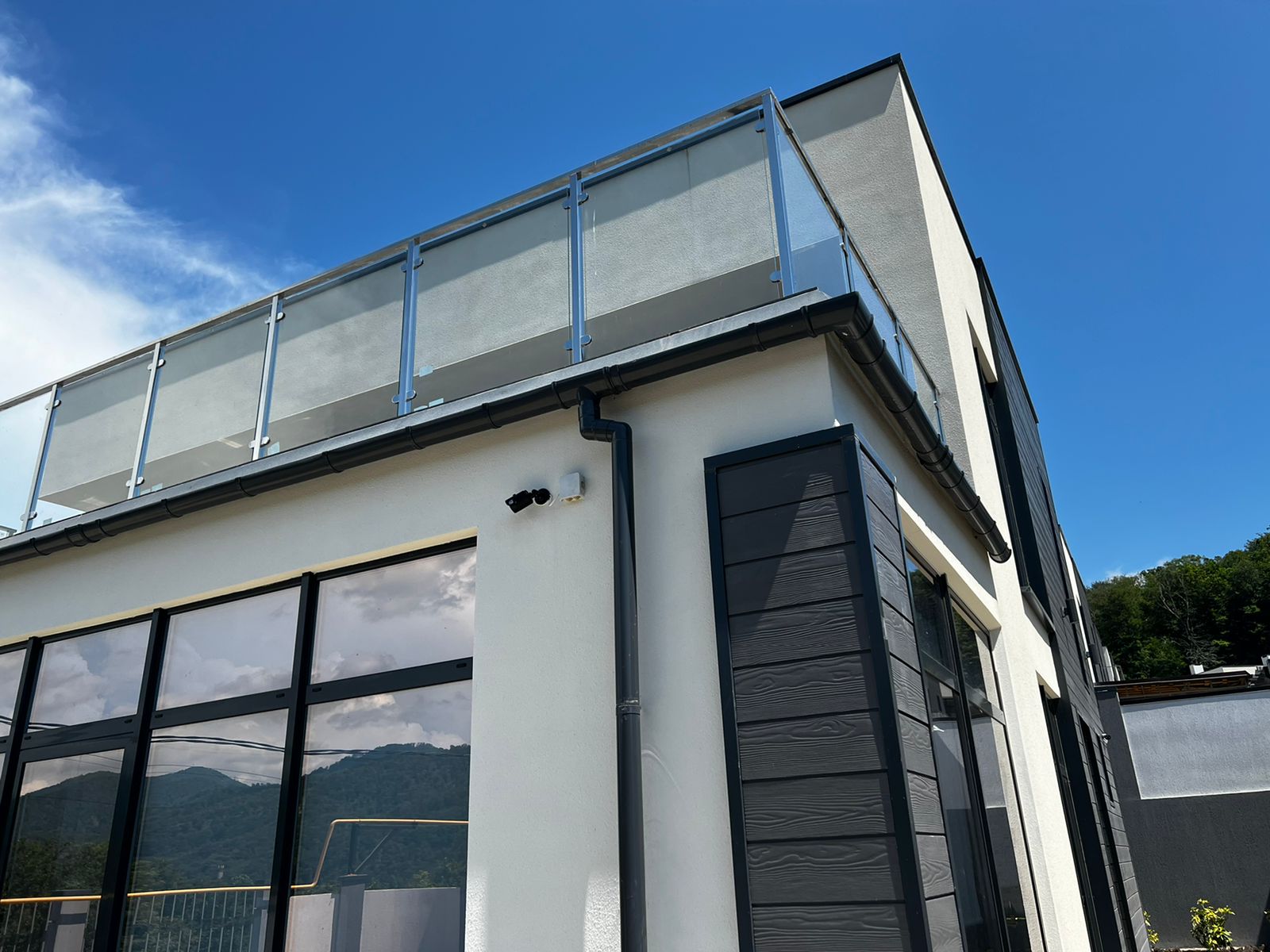 Метрый семейной идиллии