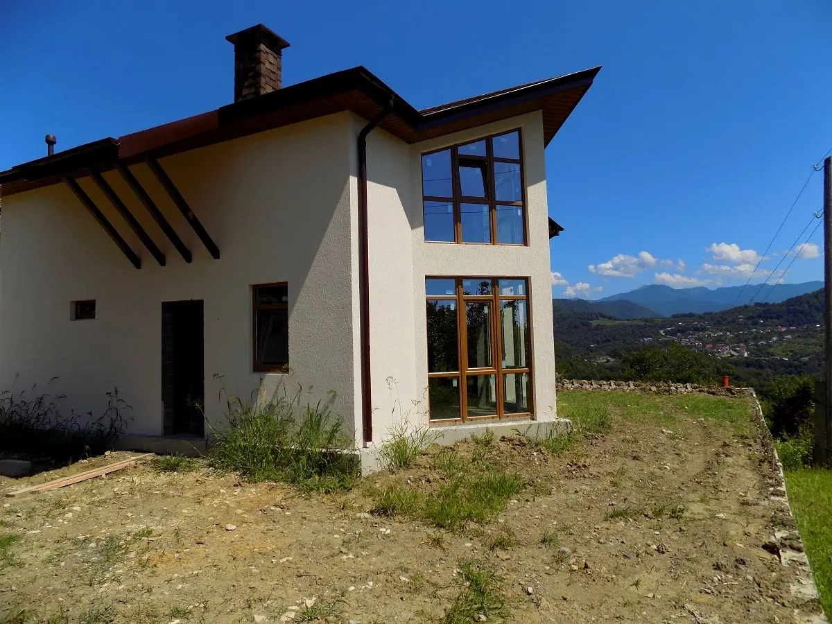 Новый дом с красивым видом