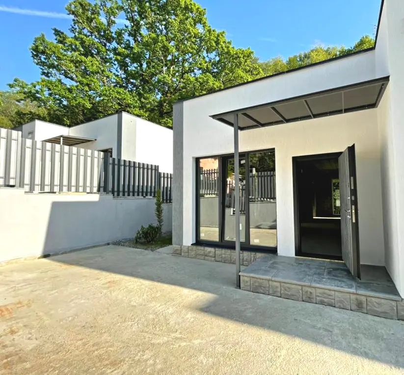 Коттедж в мкр. Дагомыс