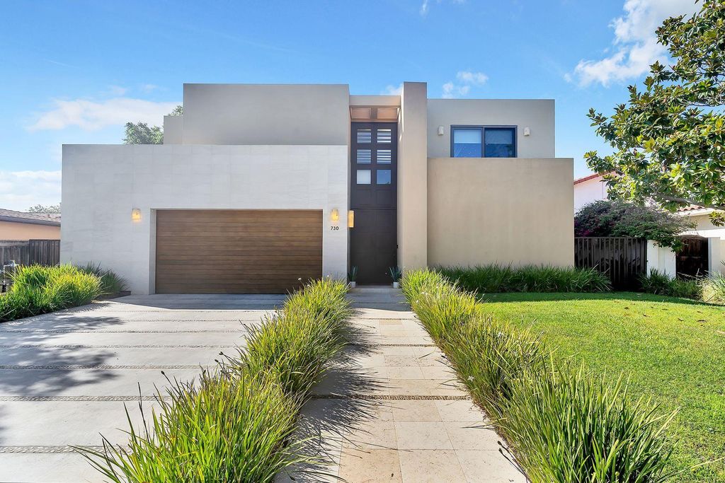 Дом с ремонтом, бассейном в Сочи