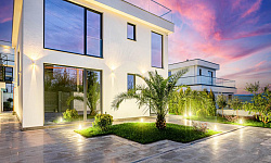 Прогулка по саду с грушами 