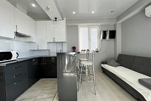 Квартира с ремонтом  в тихом районе