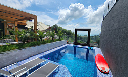 Отдельно стоящий дом, в прекрасном окружении)...