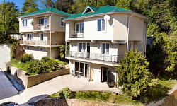 дом на берегу моря 