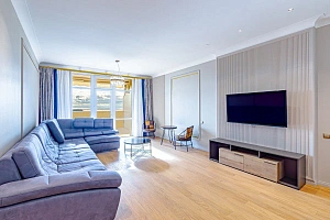 Элитная квартира с террасой и видом на море в...