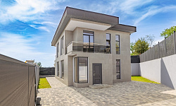 Новый дом с видом на горы