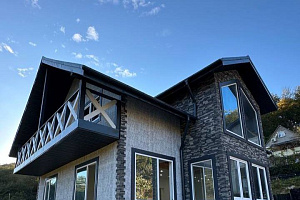 Новый двухэтажный дом с великолепным видом на...