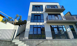 Новый дом в черте города