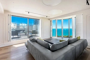 Пентхаус с видом на море в центре Сочи