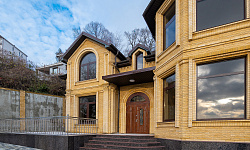 Гостинница на Вишневой