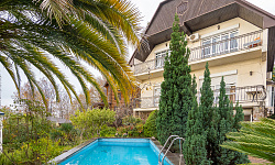 Два дома с видом на море