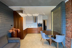 Квартира в центре с видом на море и горы