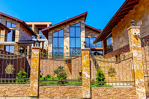 Элитный дом в микрорайоне Мацеста  