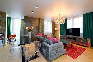 Квартира с дизайнерским ремонтом и хорошей пл...